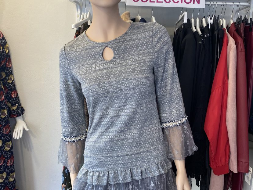 vestido,de la firma Akinol